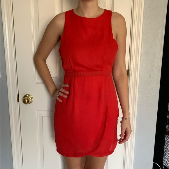 Tobi Faux Wrap Dress - Picture 2 of 2